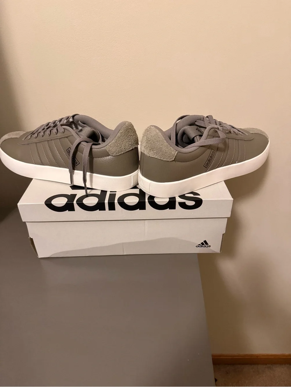 adidas VL Court Low-Top Sneakers in Taupe